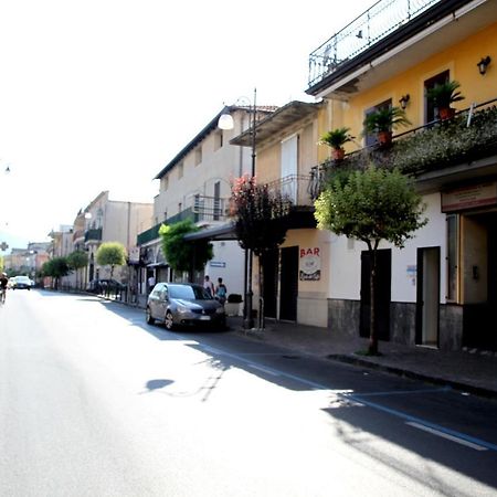 Giulia'S House Apartments SantʼAntonio Abate Kültér fotó