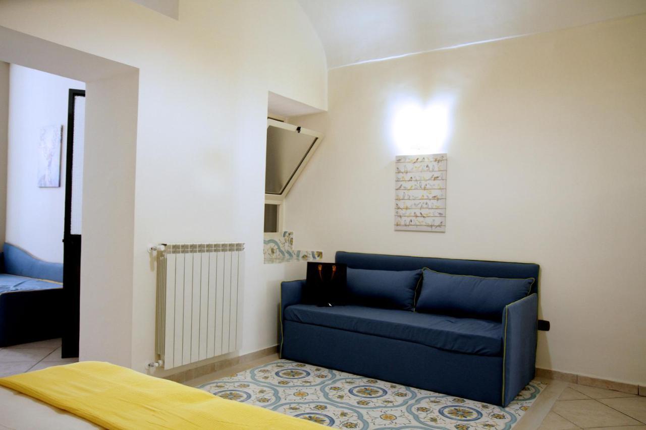 Giulia'S House Apartments SantʼAntonio Abate Kültér fotó