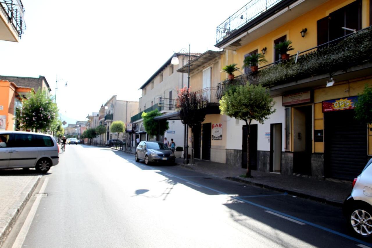 Giulia'S House Apartments SantʼAntonio Abate Kültér fotó